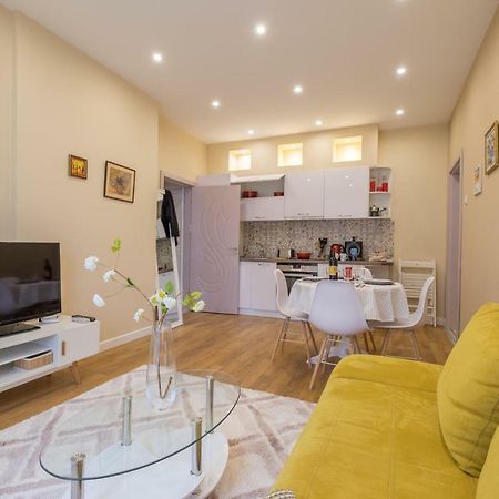 Modern 2 Bedroom Apartment Next To Vitosha Str. ソフィア エクステリア 写真