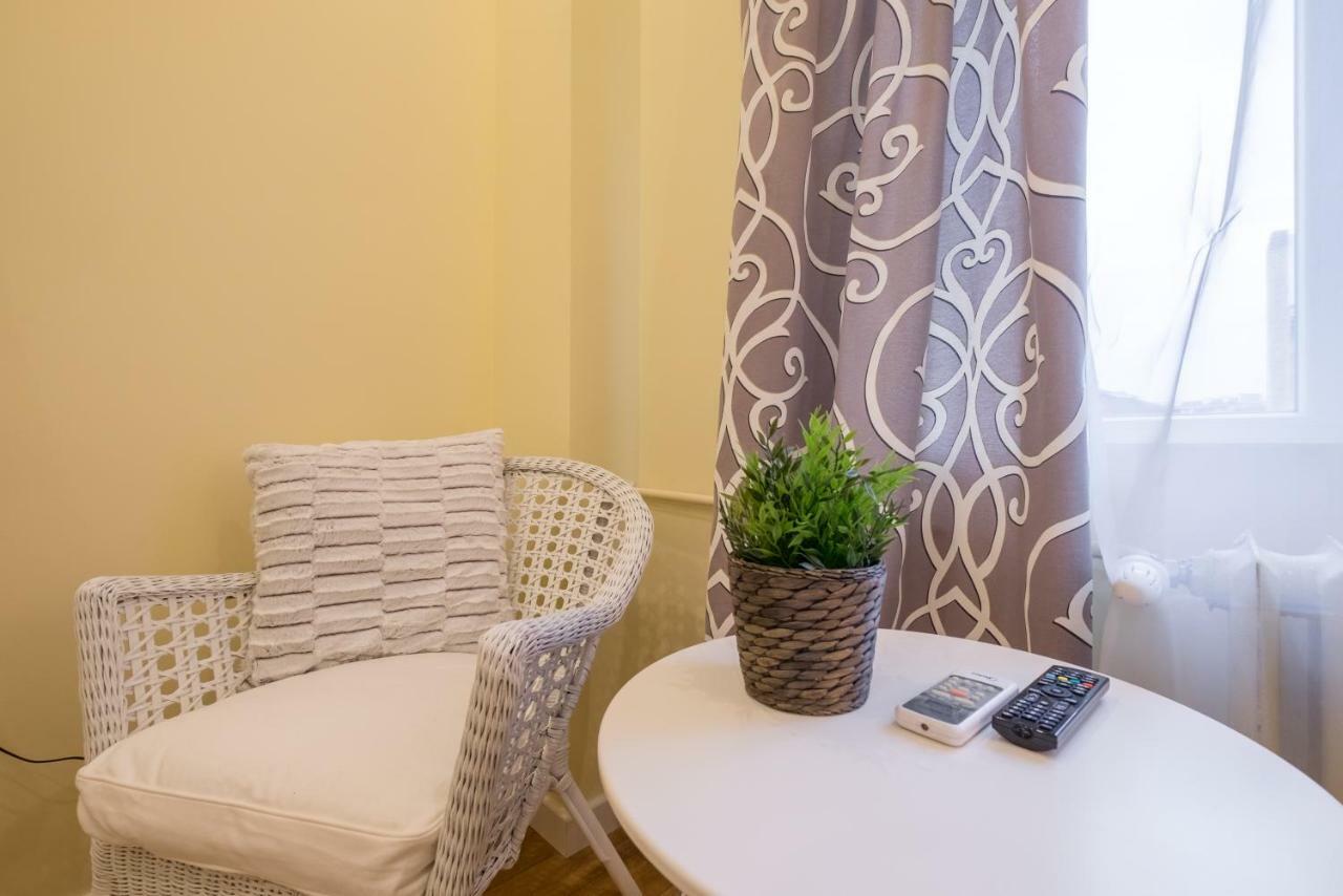 Modern 2 Bedroom Apartment Next To Vitosha Str. ソフィア エクステリア 写真
