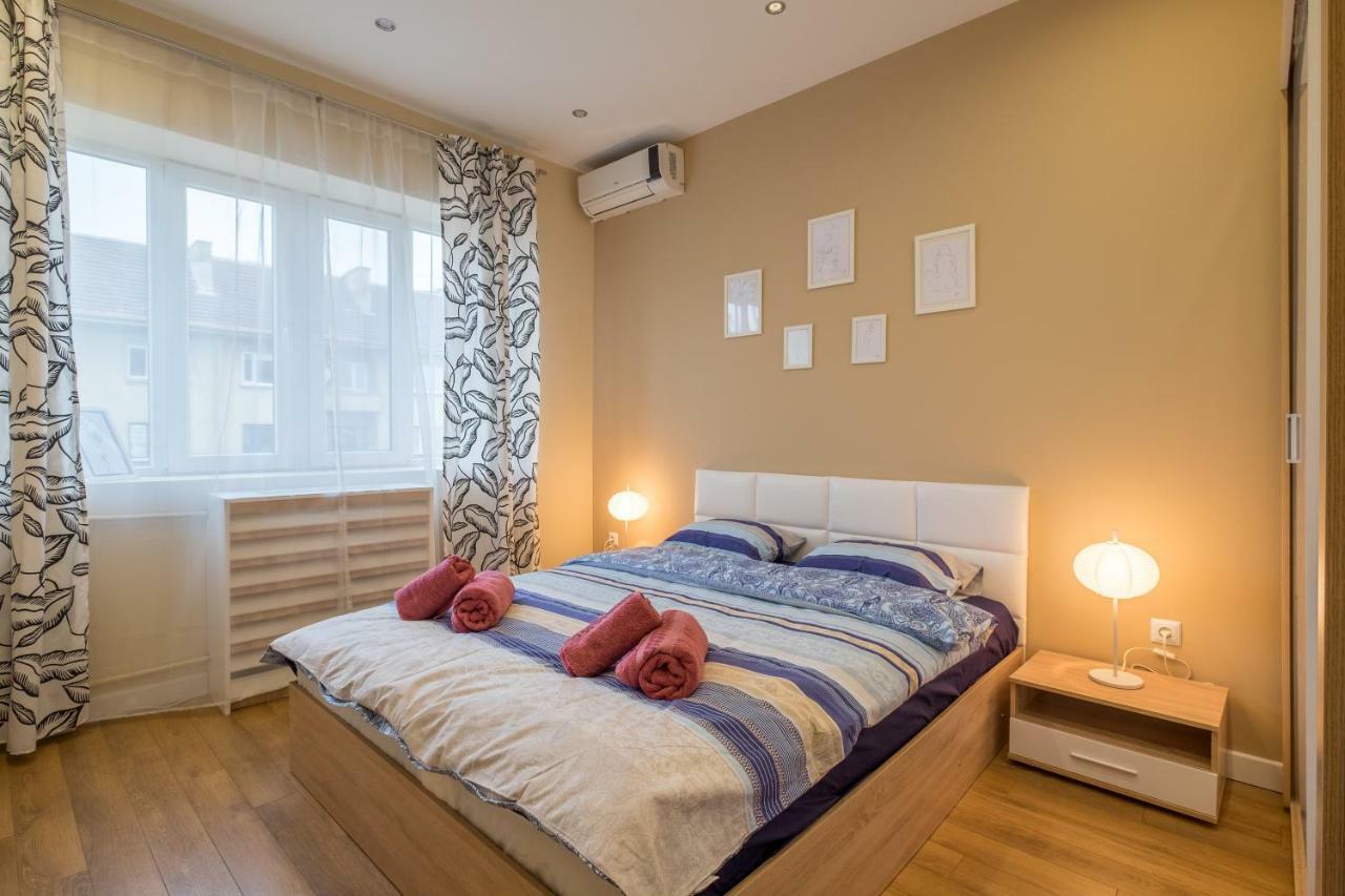 Modern 2 Bedroom Apartment Next To Vitosha Str. ソフィア エクステリア 写真