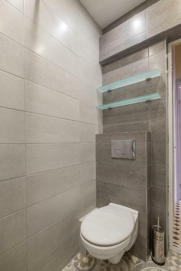 Modern 2 Bedroom Apartment Next To Vitosha Str. ソフィア エクステリア 写真