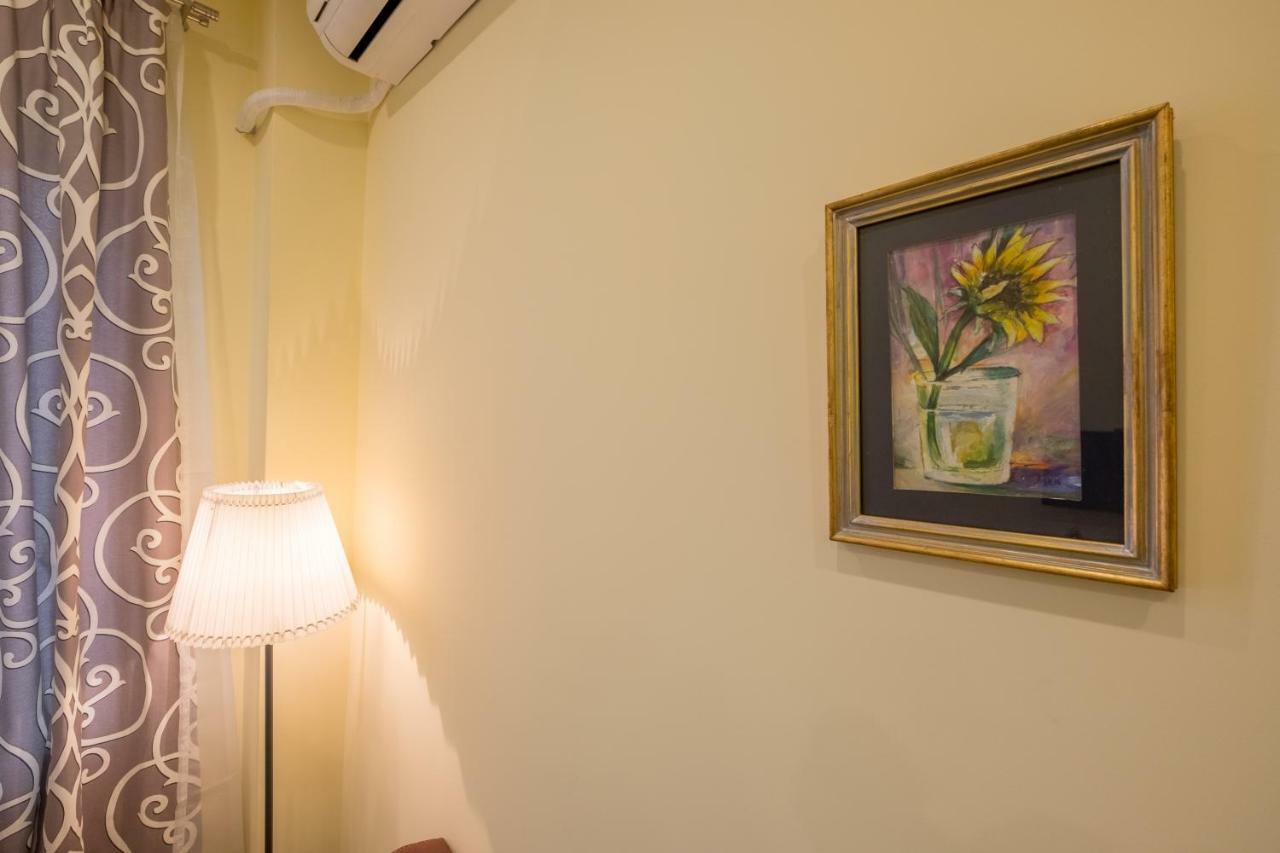 Modern 2 Bedroom Apartment Next To Vitosha Str. ソフィア エクステリア 写真